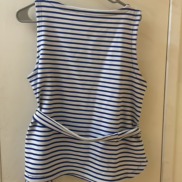 🌞 NWOT Navy and White Petite Large striped belted tank - Picture 3 of 6